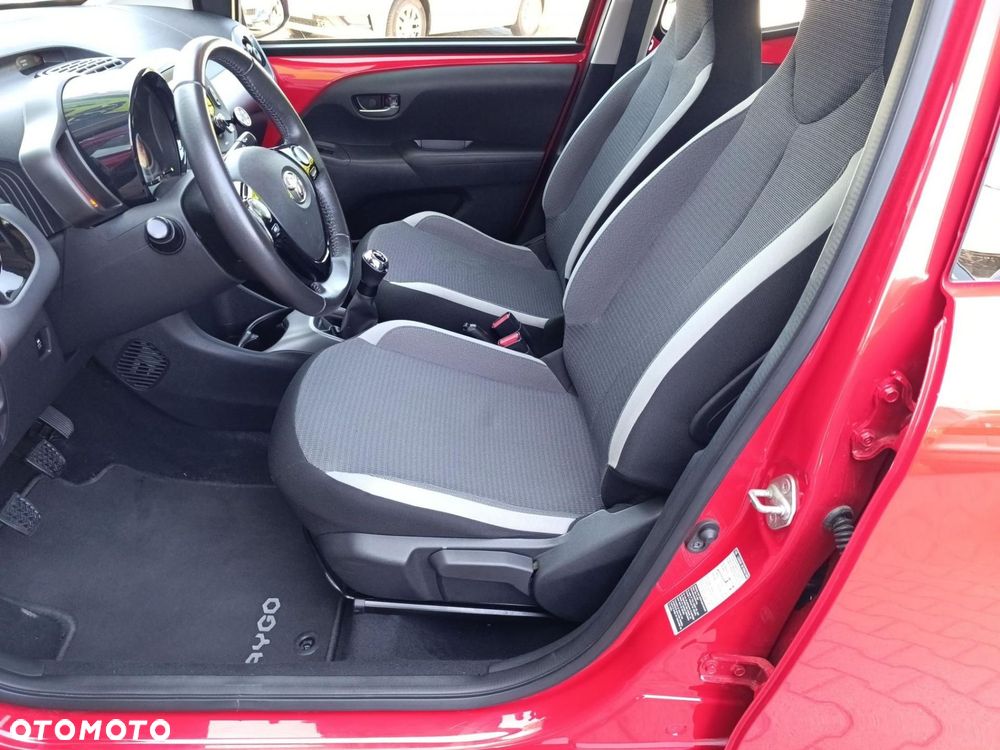 Toyota Aygo - 12