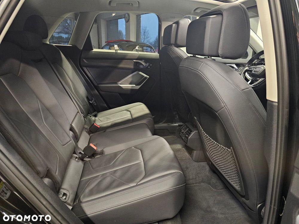 Audi Q3 - 21