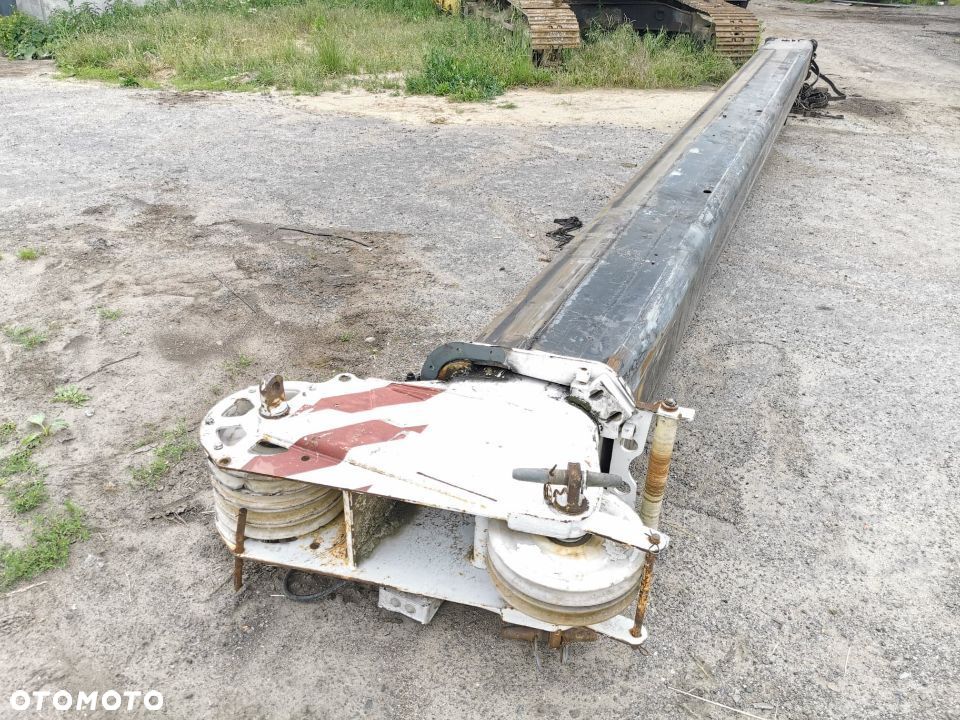 Siłownik wysuwu TEREX ATT 400 PPM - 1