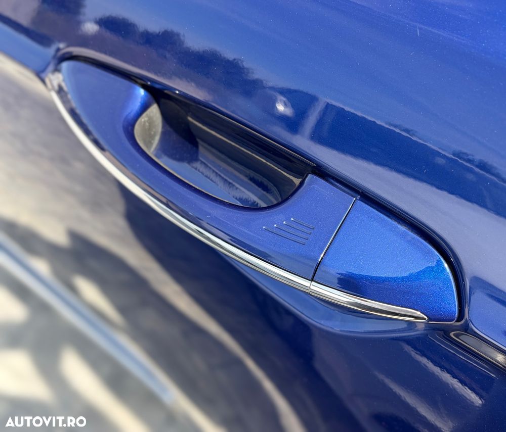 Ford Mondeo - 10