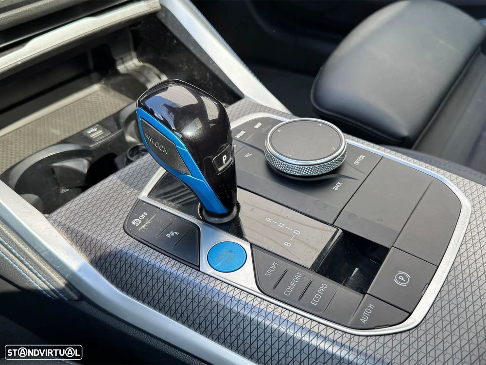 BMW i4 M50 Gran Coupe xDrive - 18
