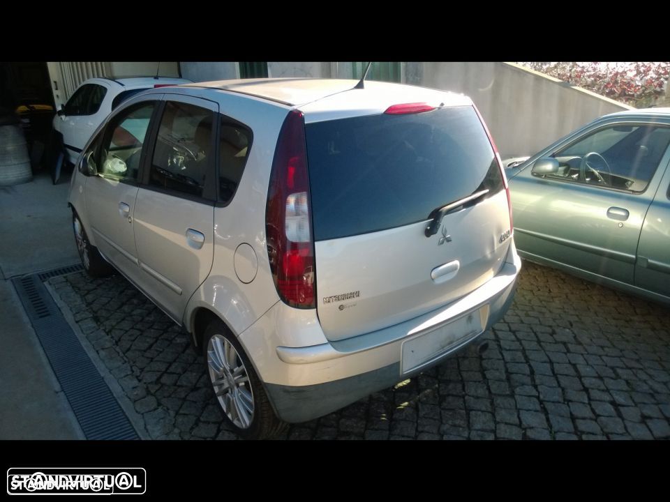 Mitsubishi Colt 2008 para peças - 1
