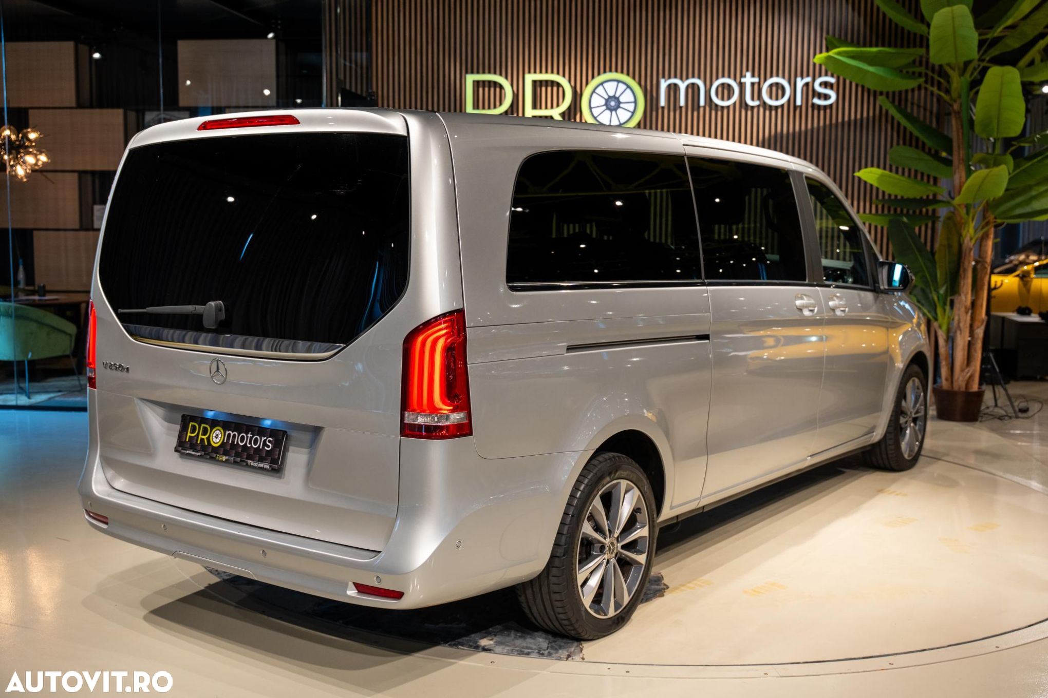 Mercedes-Benz V 250 d Extralung Avantgarde - 24