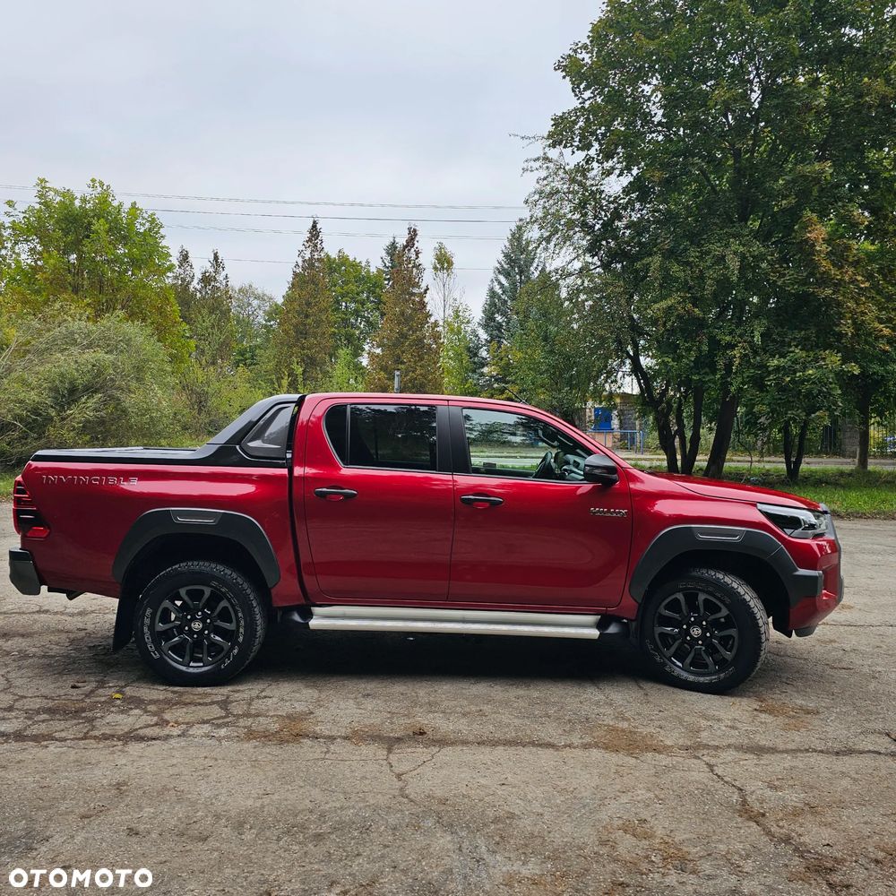 Toyota Hilux 2.8 D-4D Double Cab Invincible 4x4 - 6