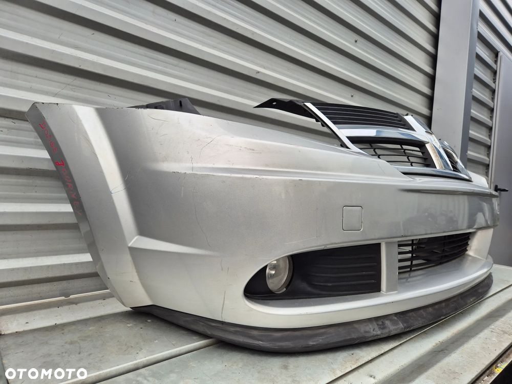 Zderzak przód przedni Dodge Journey - 2