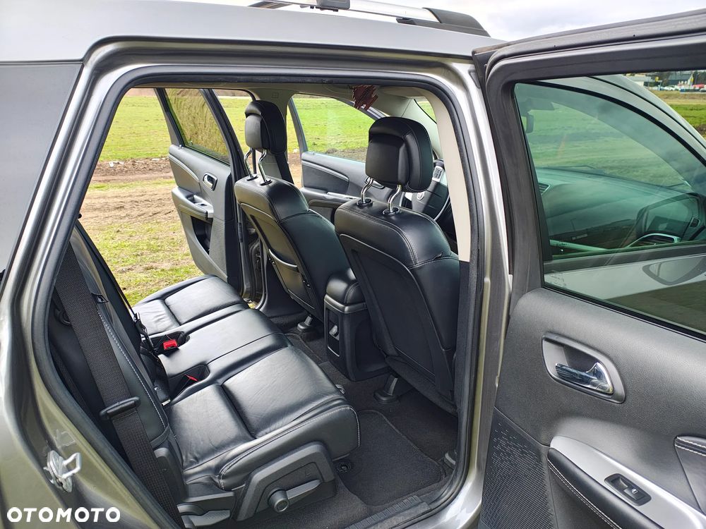 Fiat Freemont 2.0 Multijet Lounge AWD - 4