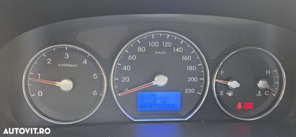 Hyundai Santa Fe 2.0 DSL 4WD Comfort - 2