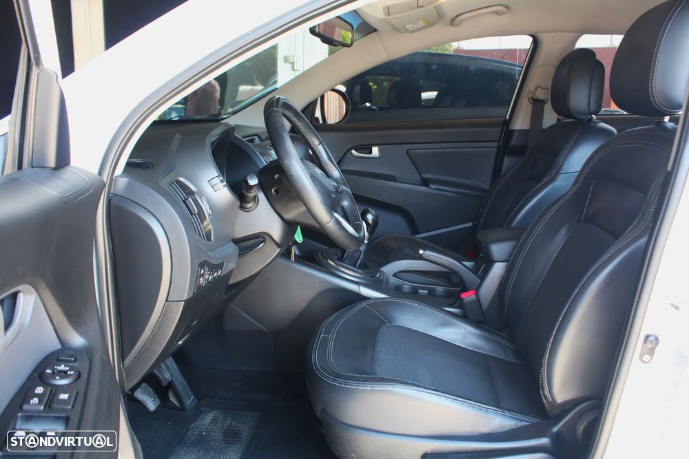 Kia Sportage 1.7 CRDI ISG TX - 29