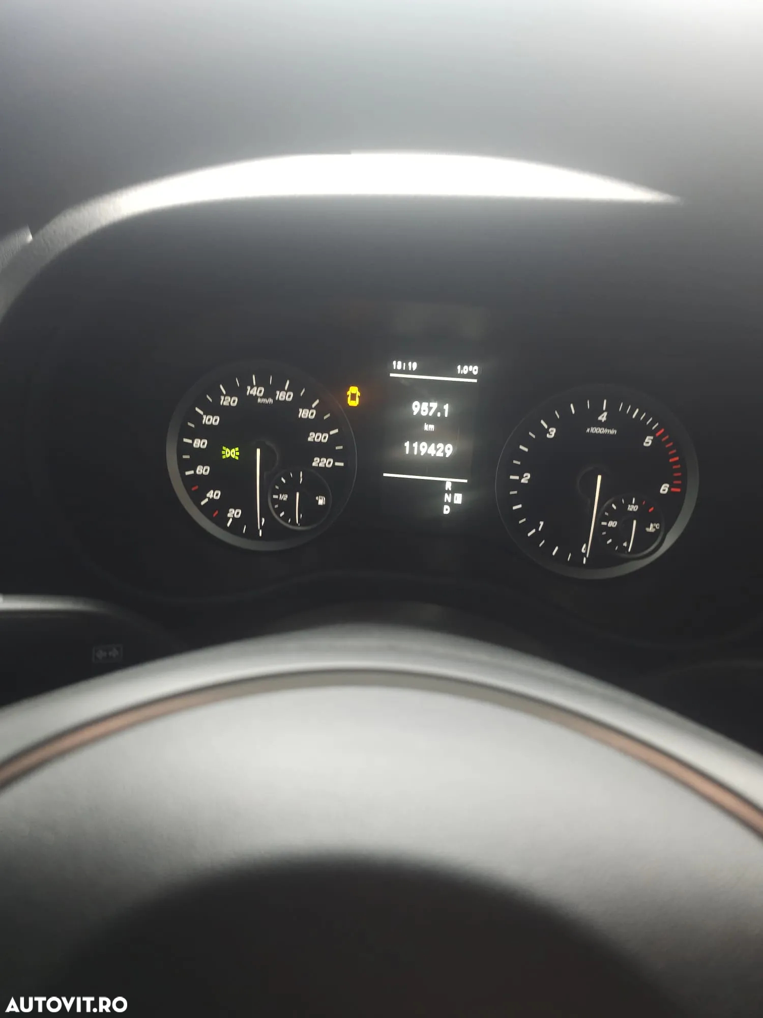 Mercedes-Benz VITO - 8