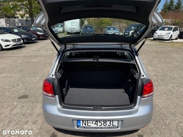 Volkswagen Golf - 5