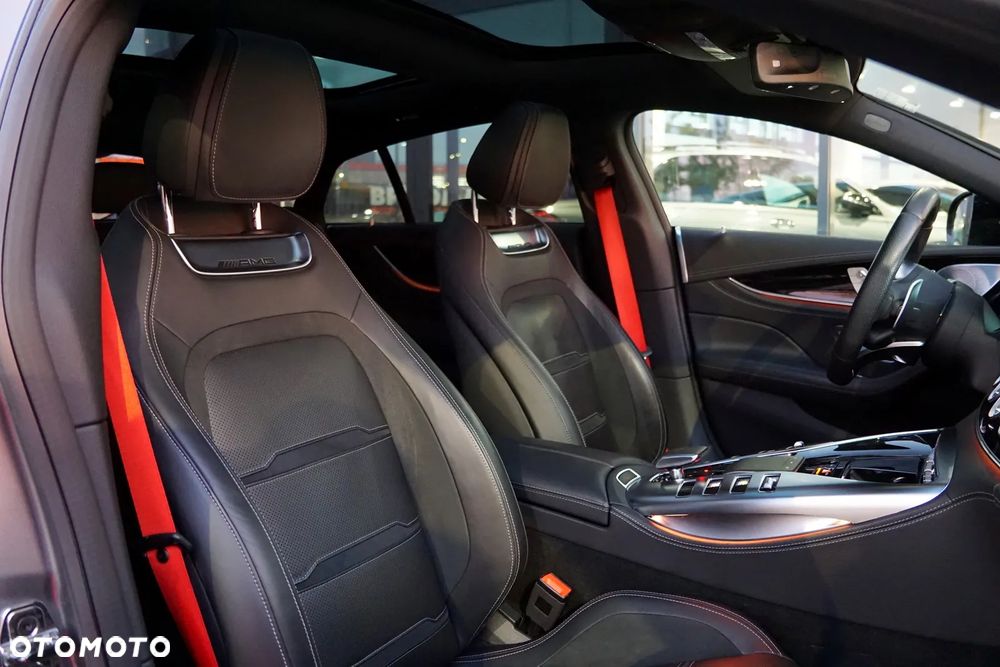 Mercedes-Benz AMG GT 43 4-Matic+ - 19