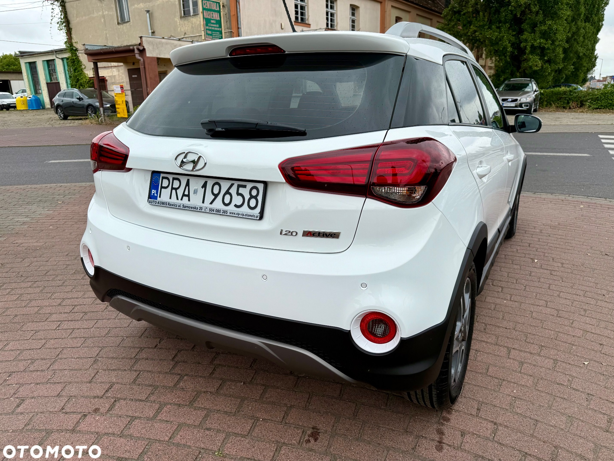 Hyundai i20 blue 1.4 Active Select - 19