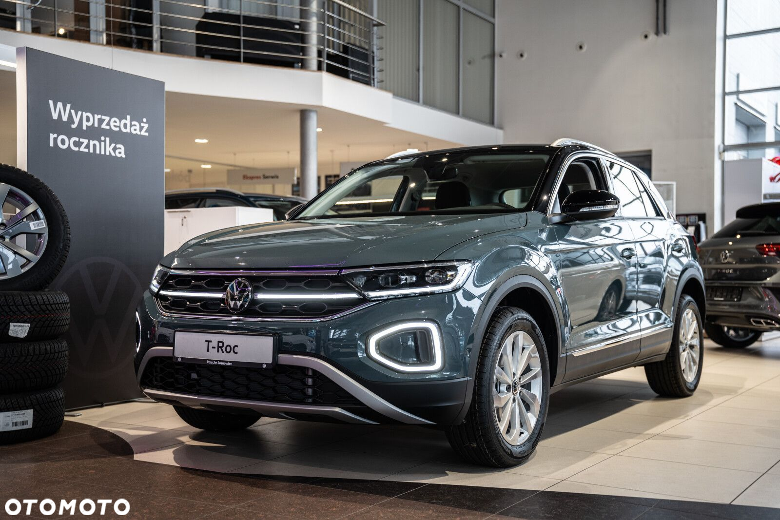 Volkswagen T-Roc - 2