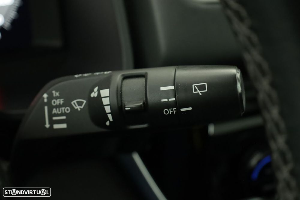 Nissan Qashqai 1.3 DIG-T N-Connecta - 18