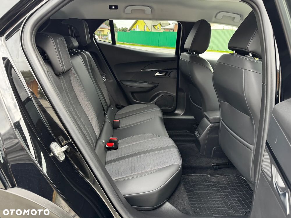 Peugeot 2008 PureTech 100 Allure - 10