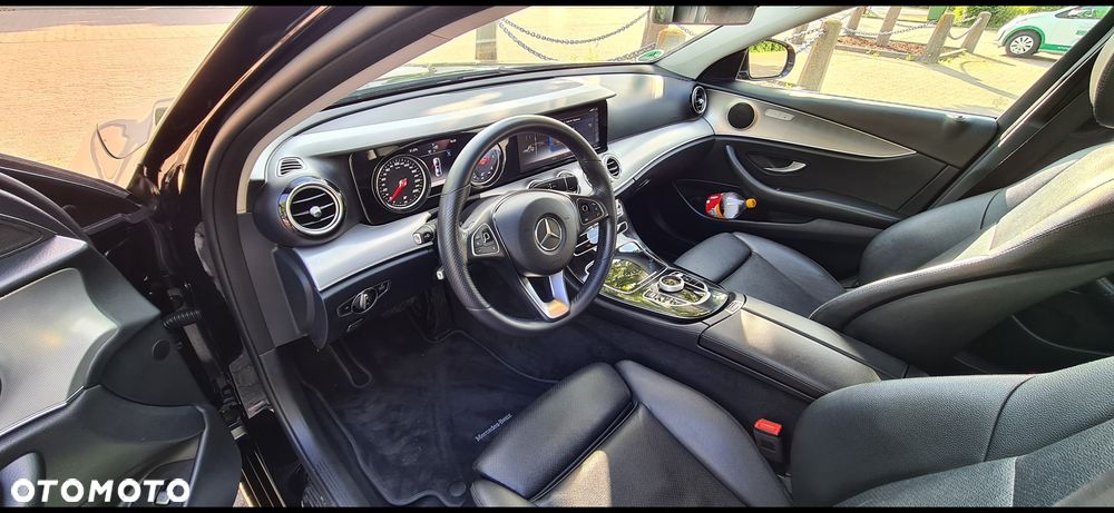 Mercedes-Benz Klasa E - 13