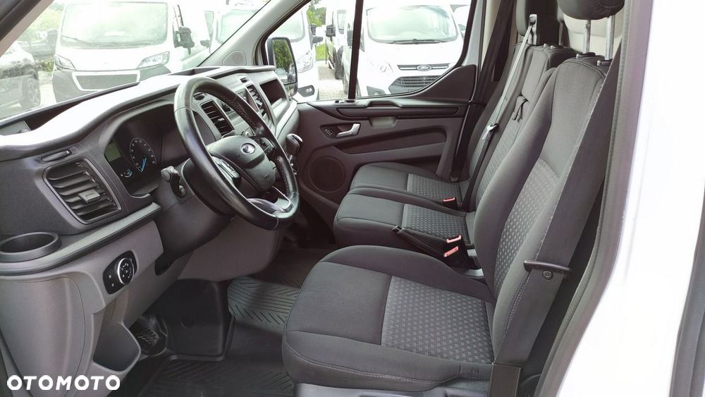 Ford Transit Custom - 7