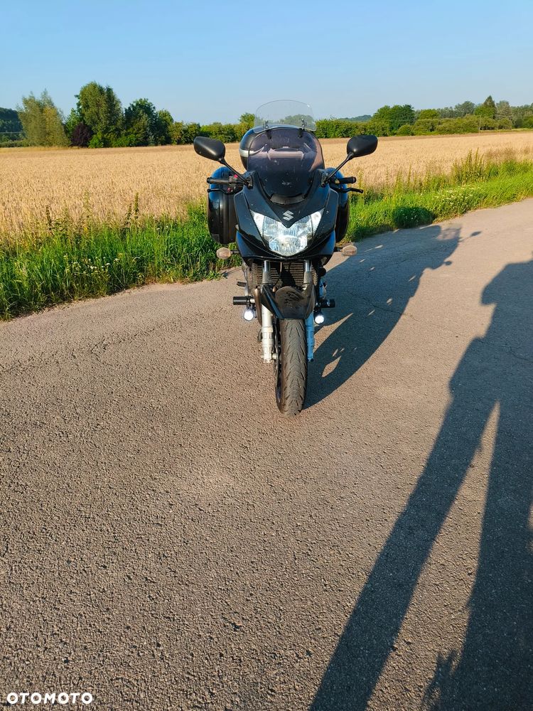 Suzuki Bandit - 1