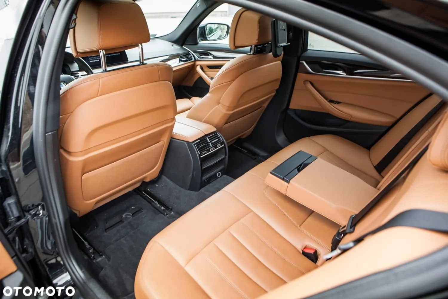 BMW Seria 5 530d xDrive - 5