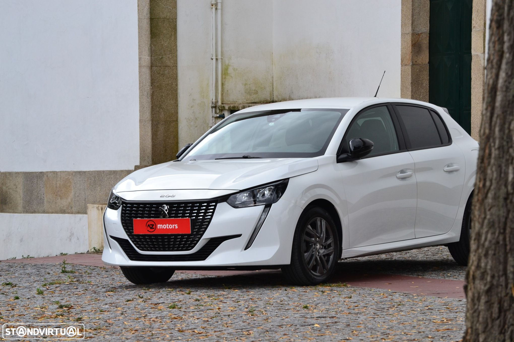 Peugeot 208 1.2 PureTech Active Pack - 4