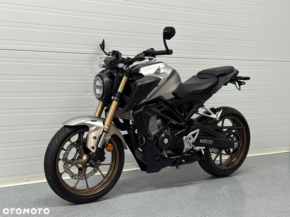 Honda CB - 17