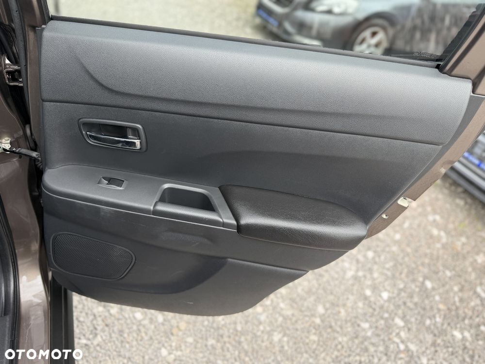 Mitsubishi ASX 1.8 DID Inform AS&G - 24