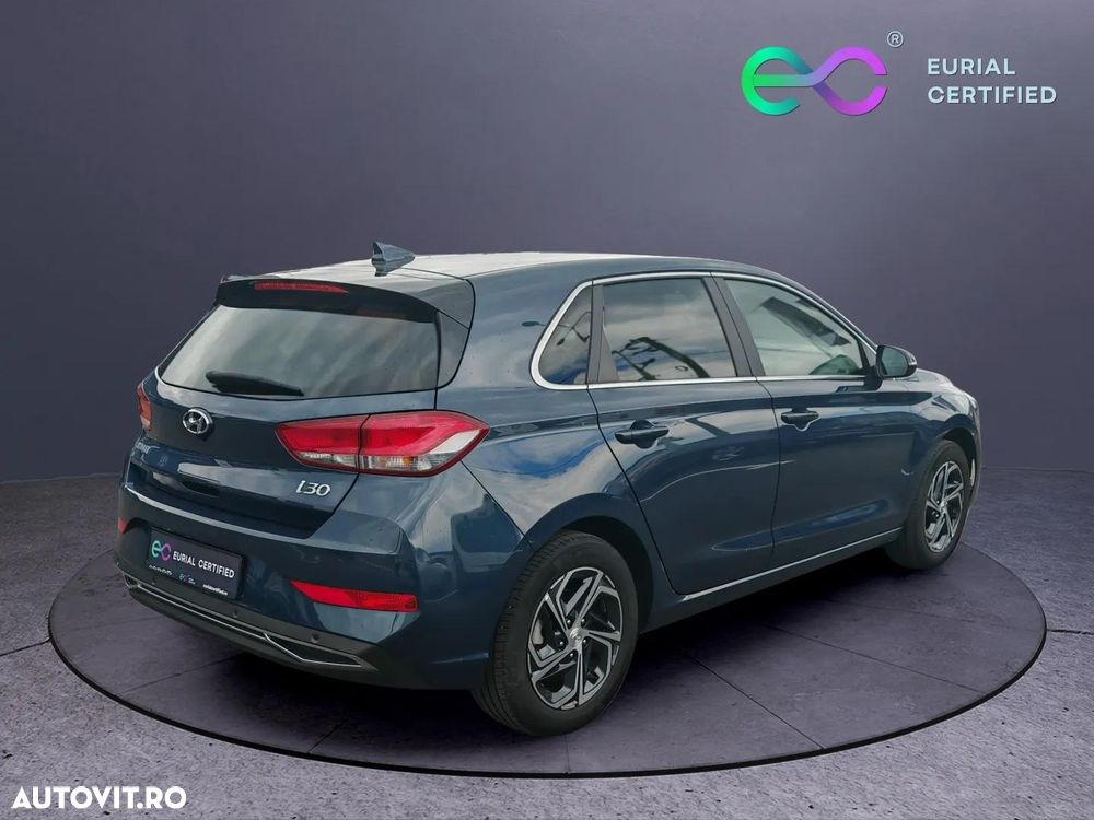 Hyundai i30 1.5 110CP M/T Highway - 5