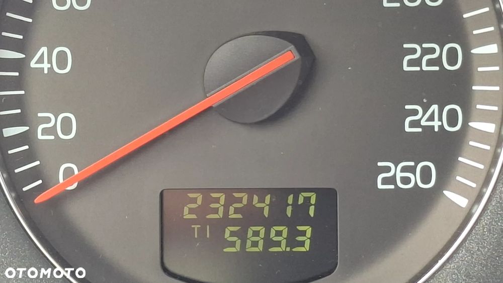 Volvo S60 2.4D5 Momentum - 25