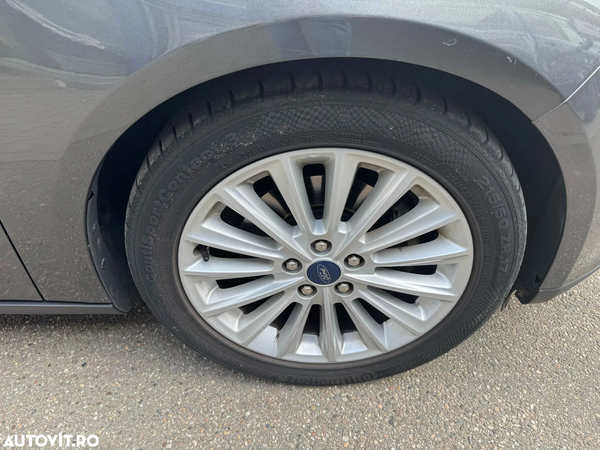 Ford Focus 1.5 Ecoboost Titanium - 29