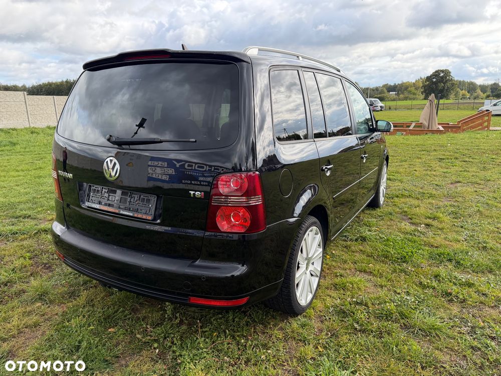Volkswagen Touran 1.4 TSI DSG Highline - 8