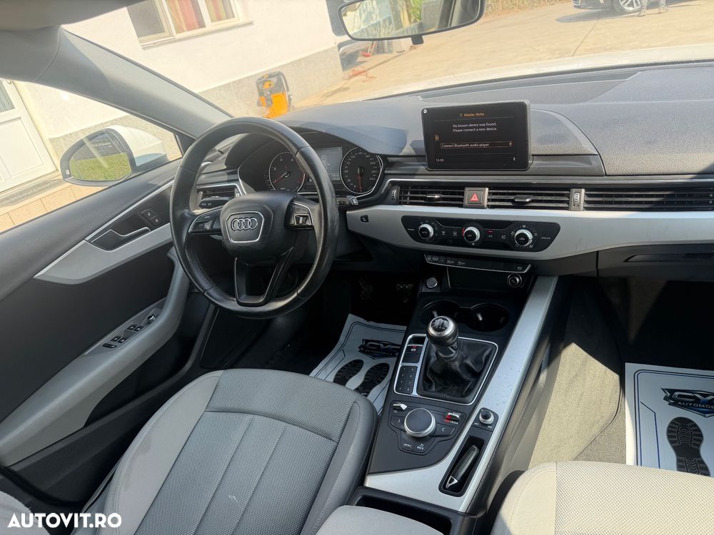 Audi A4 Avant 2.0 TDI DPF clean S line Sportpaket - 10