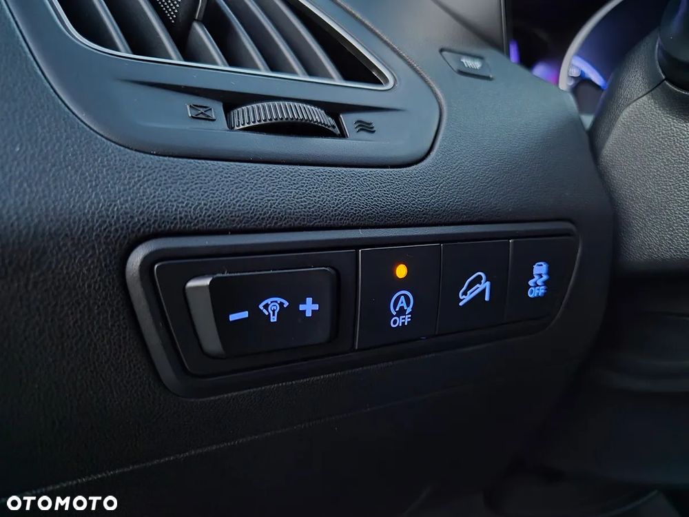 Hyundai ix35 1.7 CRDi 2WD blue Style - 18