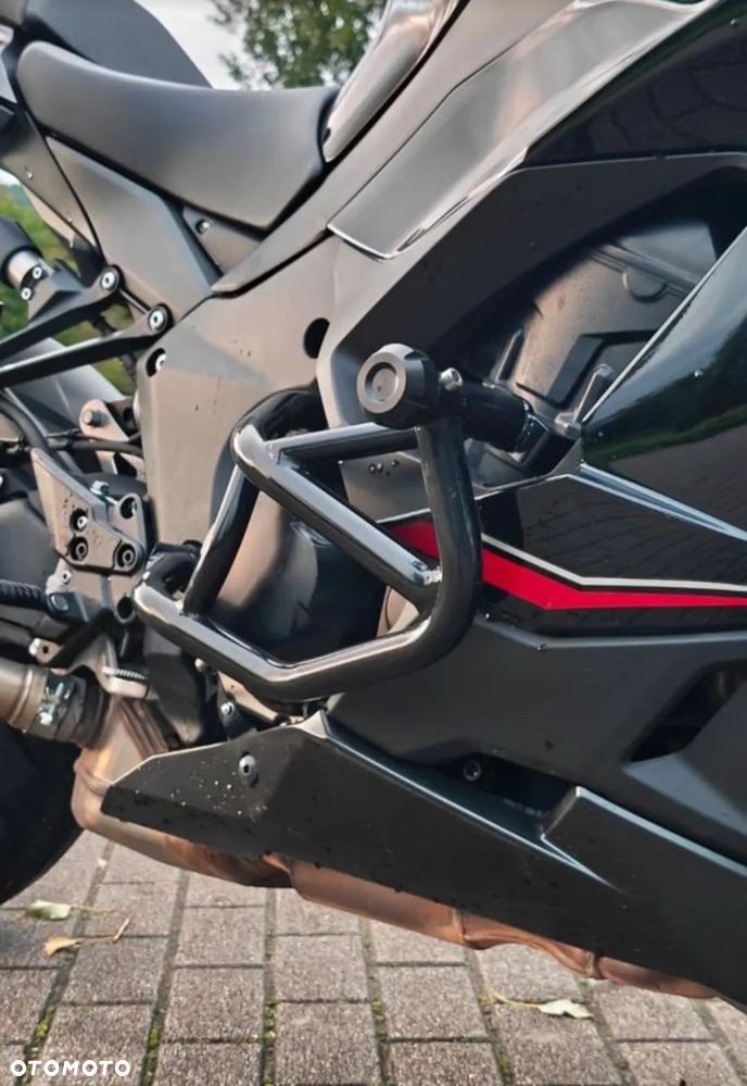 Kawasaki Ninja 1000 SX - 9