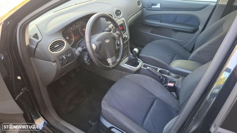 Ford Focus SW 1.6 TDCi Ghia - 9