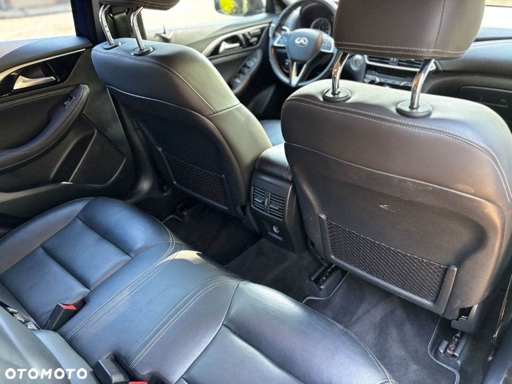 Infiniti QX30 2.0t DCT AWD Premium - 28