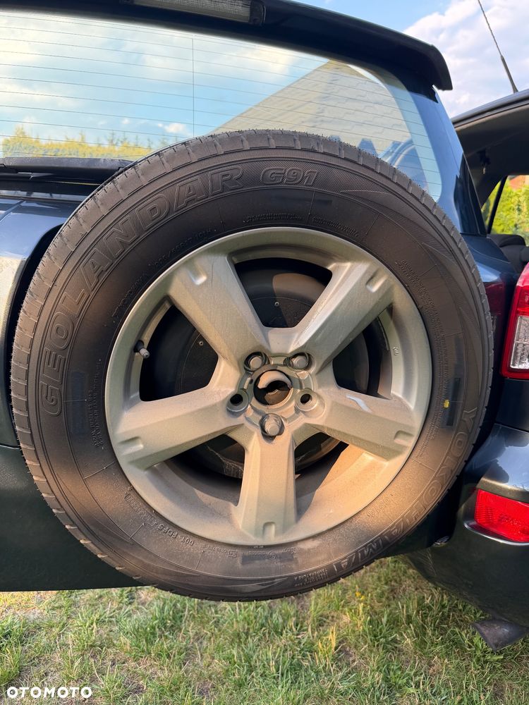 Toyota RAV4 - 14