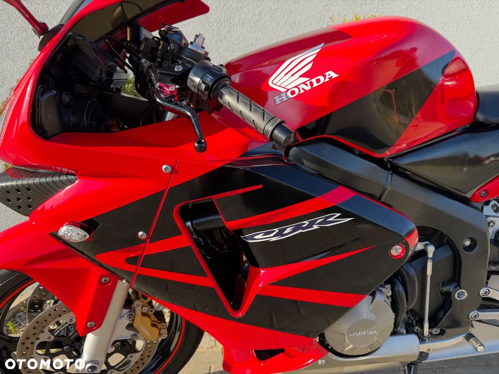 Honda CBR - 31