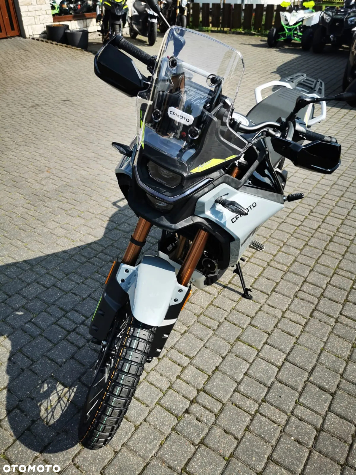 CFMoto MT