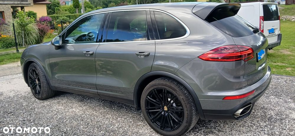 Porsche Cayenne - 7
