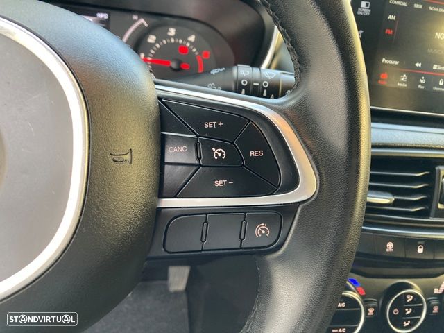 Fiat Tipo Station Wagon 1.3 M-Jet Lounge - 14