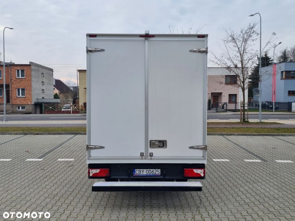 Volkswagen Crafter - 10
