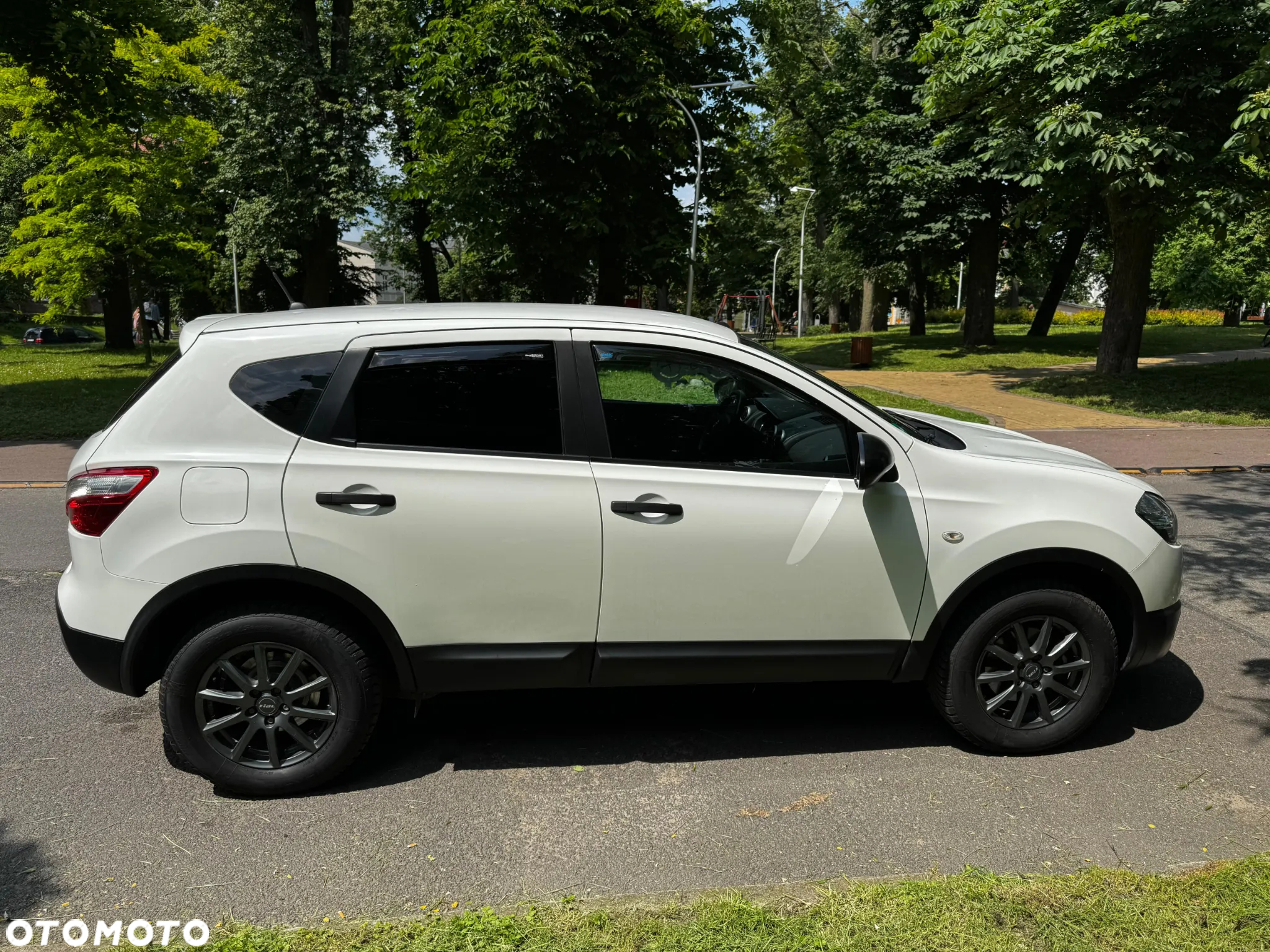 Nissan Qashqai 1.6 visia - 5