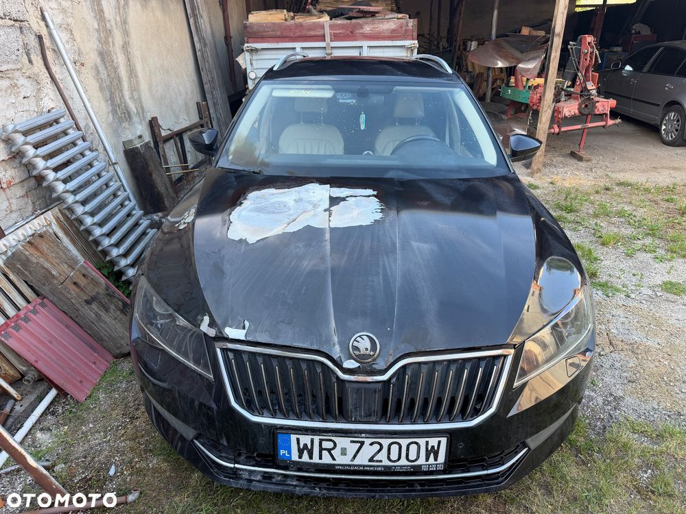 Skoda Superb 2.0 TDI 4x4 L&K DSG - 1
