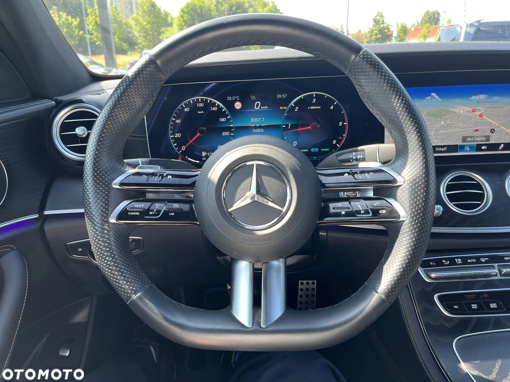 Mercedes-Benz Klasa E 220 d 4-Matic Business Edition - 10
