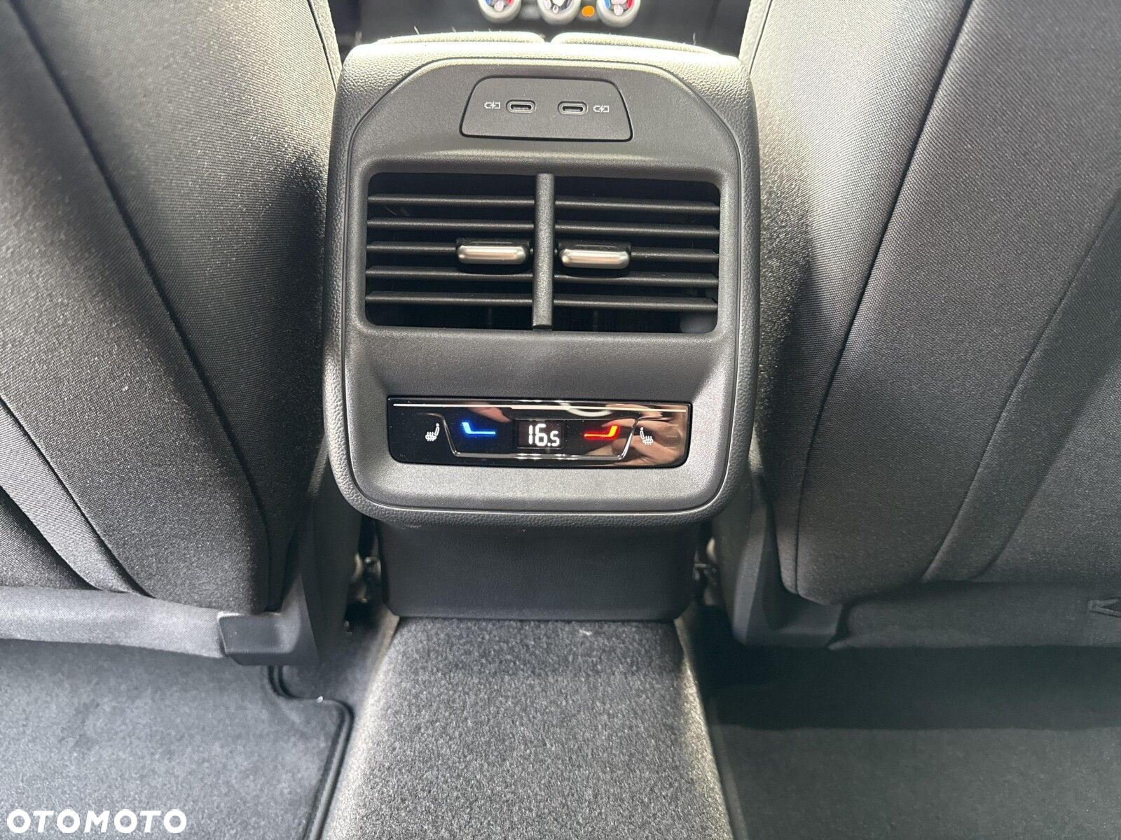 Skoda Superb 2.0 TSI 4x4 Selection DSG - 30