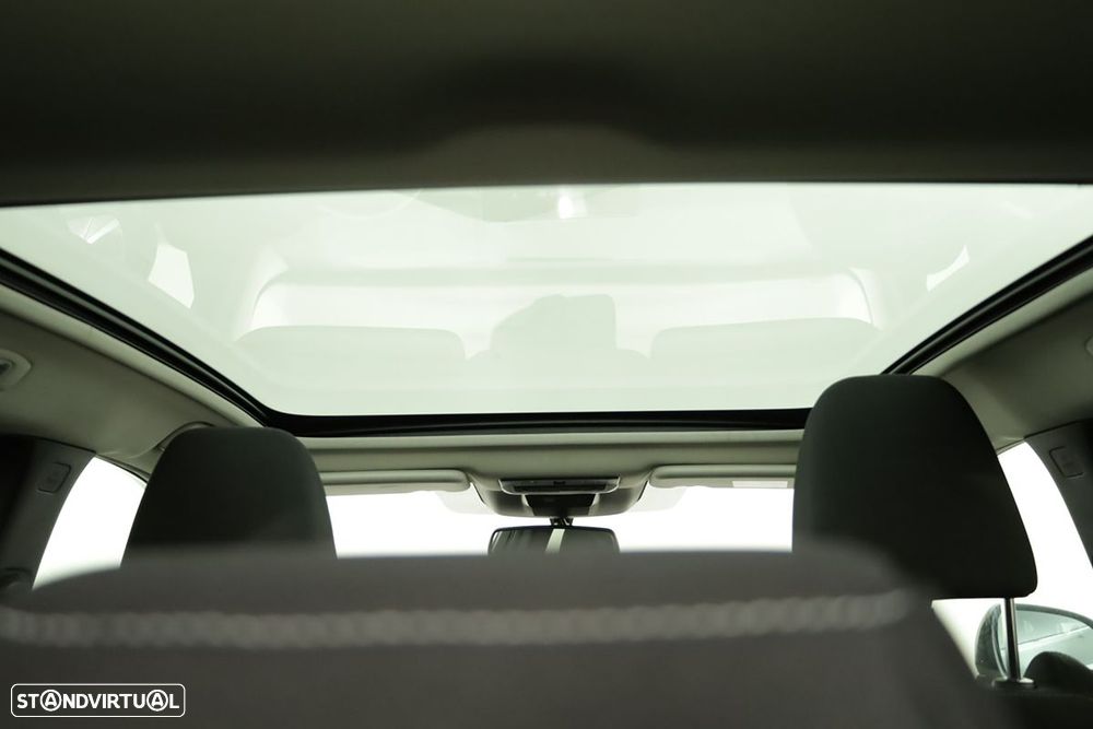 Nissan Qashqai 1.3 DIG-T N-Connecta - 24