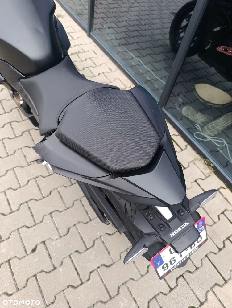 Honda CBR - 16