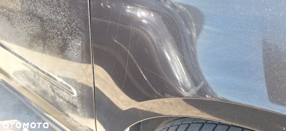 Volkswagen Golf V+ Błotnik Przód Przedni Prawy Kod Lakieru LC9Z - 25
