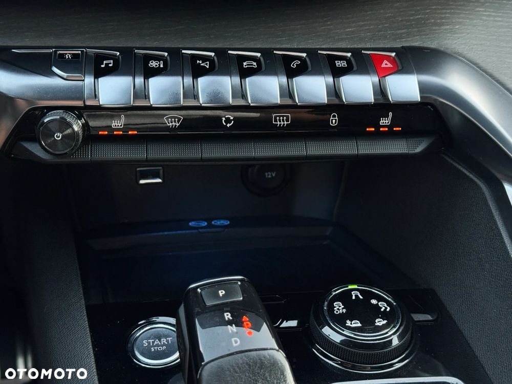 Peugeot 5008 BlueHDi 180 EAT8 GT - 17