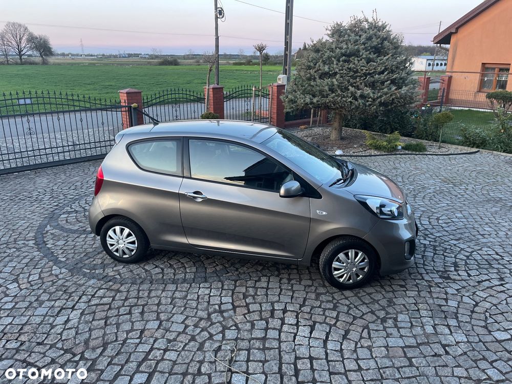 Kia Picanto 1.0 L - 7